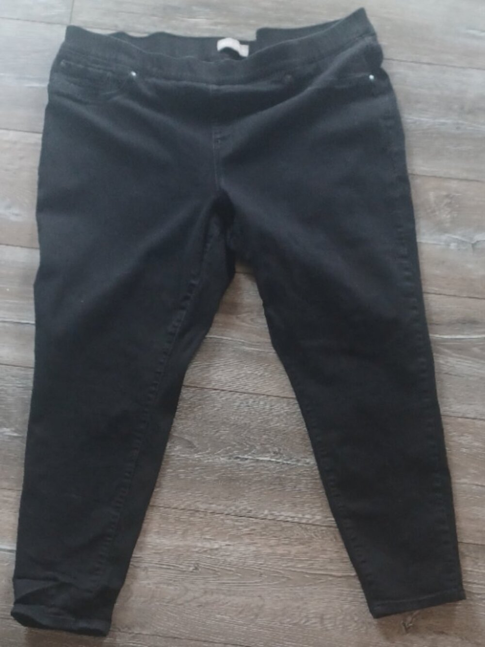 PLUS Falls Creek Stretchy Black Denim Skinny Jeggings 2 Pocket 24